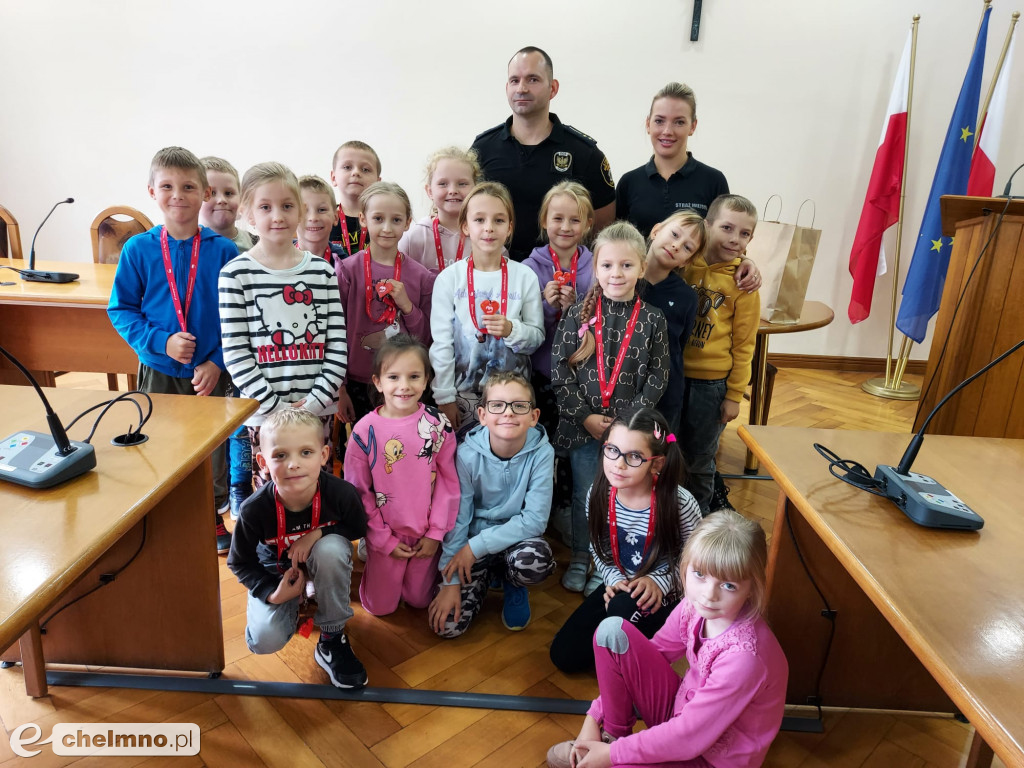 Pogadanki o bezpieczeństwie z uczniami 