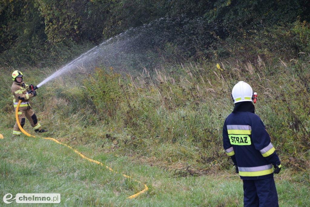 Aż 26 zastępów straży pożarnej na Powiślu