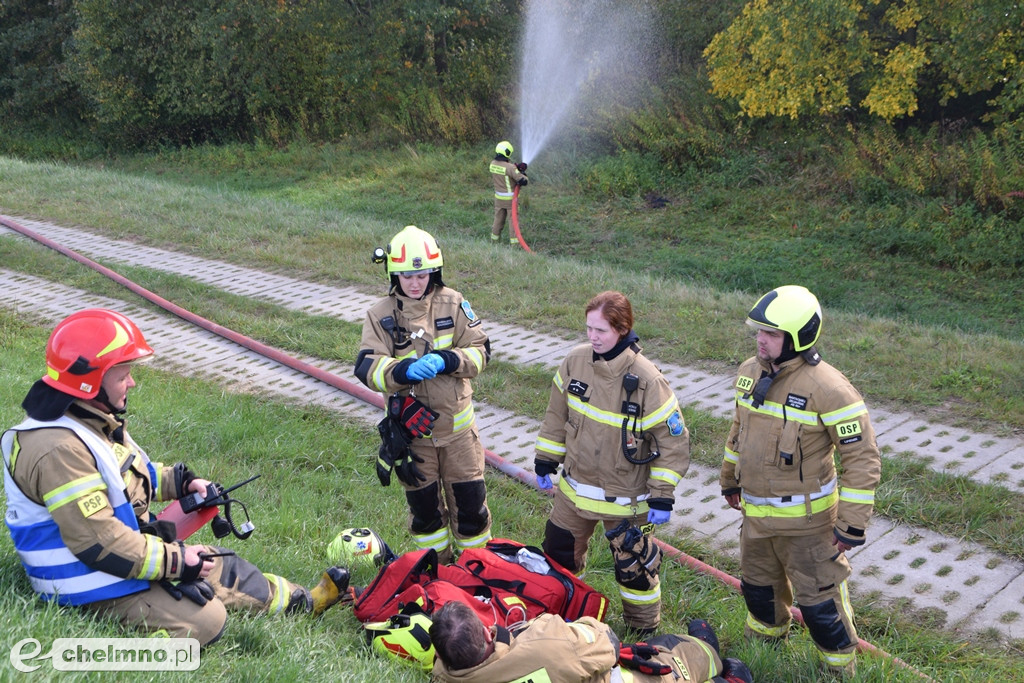 Aż 26 zastępów straży pożarnej na Powiślu