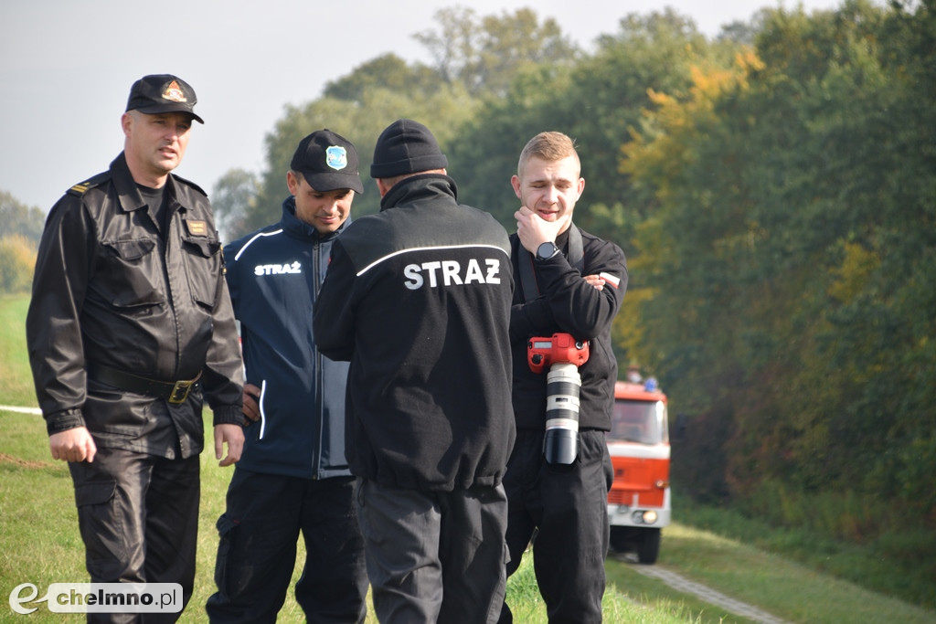 Aż 26 zastępów straży pożarnej na Powiślu