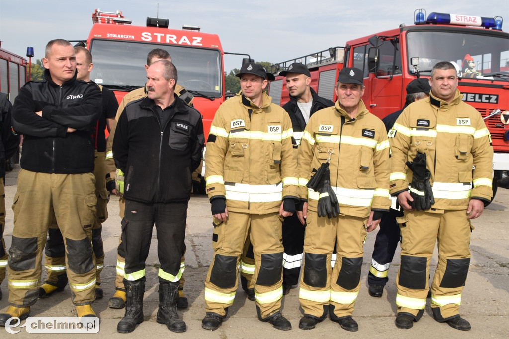 Aż 26 zastępów straży pożarnej na Powiślu