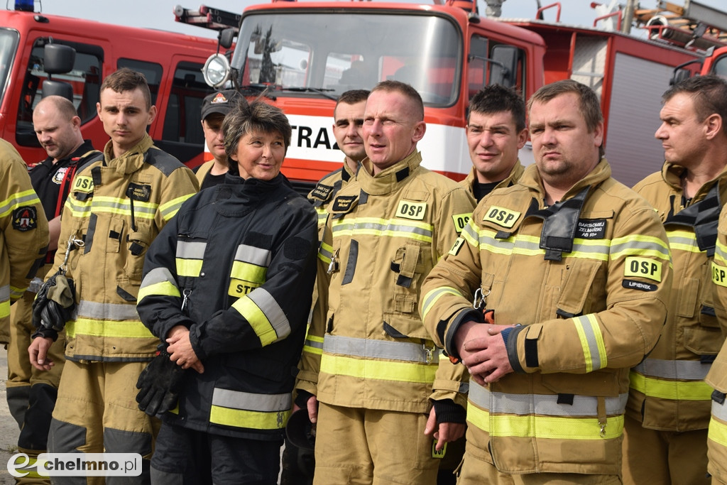 Aż 26 zastępów straży pożarnej na Powiślu