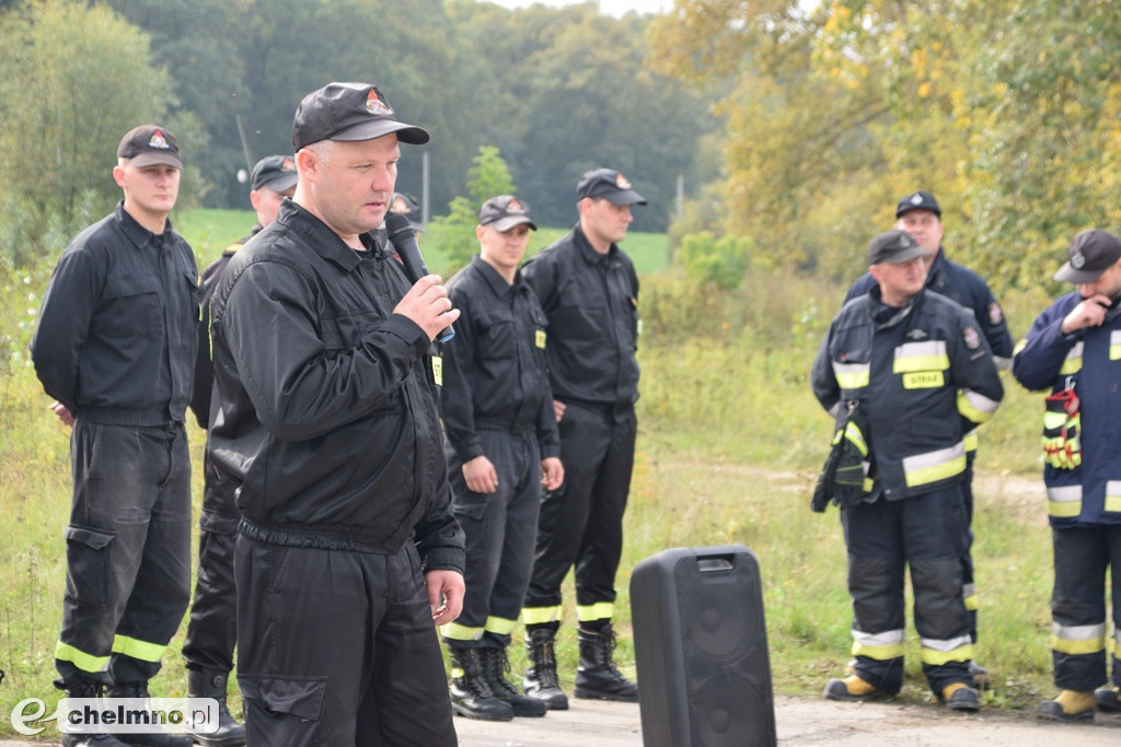 Aż 26 zastępów straży pożarnej na Powiślu