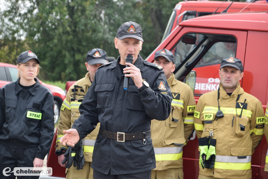 Aż 26 zastępów straży pożarnej na Powiślu