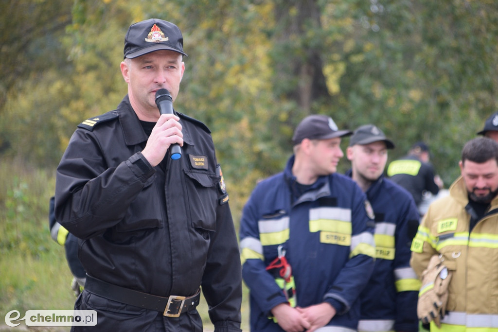 Aż 26 zastępów straży pożarnej na Powiślu