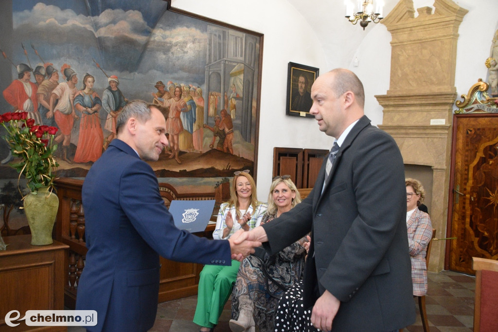 Nagrody Burmistrza z okazji Święta Edukacji Narodowej