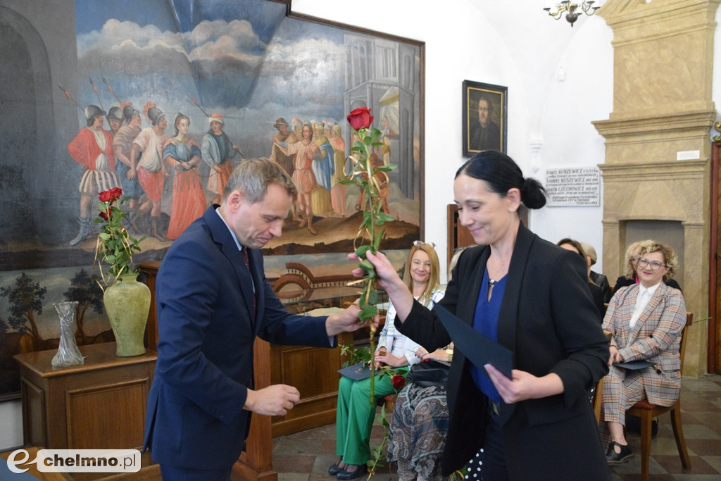 Nagrody Burmistrza z okazji Święta Edukacji Narodowej