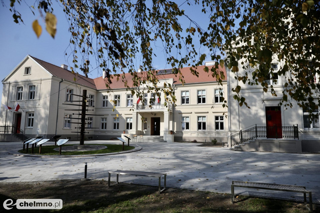 Historyczny budynek podstawówki w Warszewicach odrestaurowany