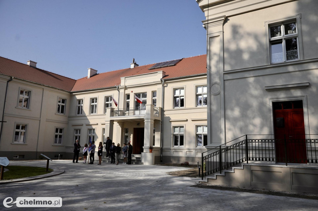 Historyczny budynek podstawówki w Warszewicach odrestaurowany
