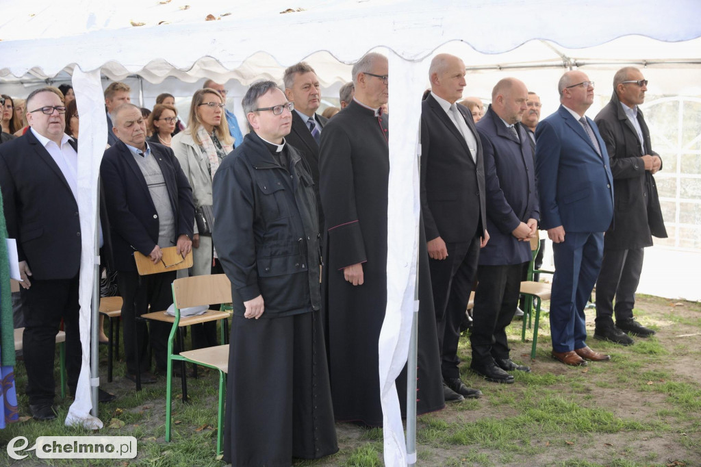 Historyczny budynek podstawówki w Warszewicach odrestaurowany