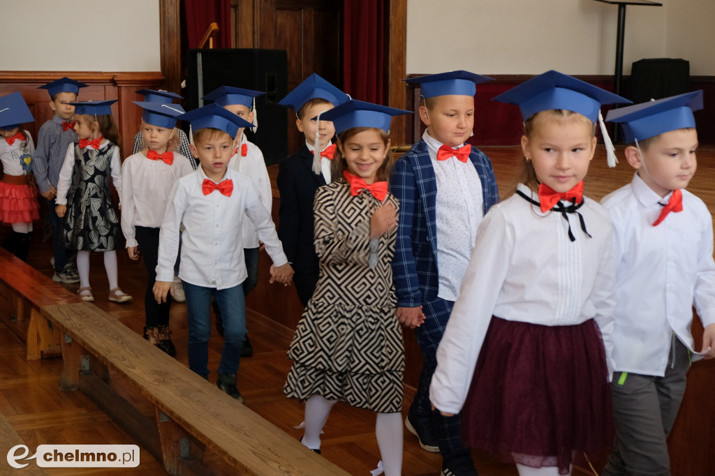 Pasowanie pierwszoklasistów w Szkole Podstawowej nr 1