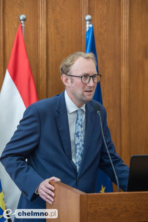 Umowy RPO i PROW: społeczeństwo, ekologia, przedsiębiorczość