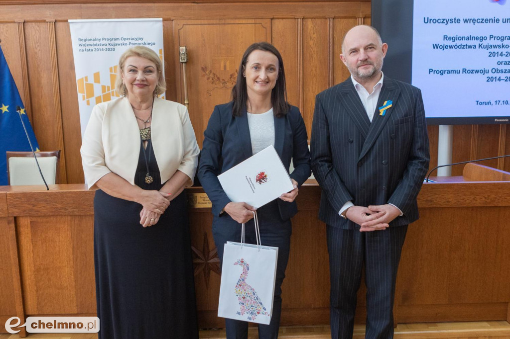 Umowy RPO i PROW: społeczeństwo, ekologia, przedsiębiorczość