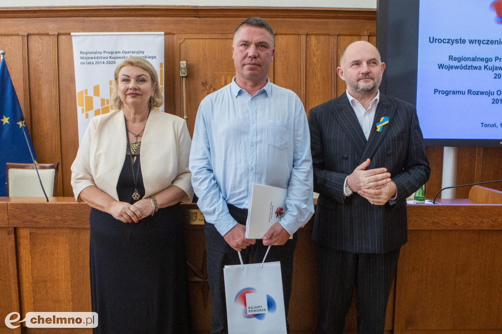 Umowy RPO i PROW: społeczeństwo, ekologia, przedsiębiorczość