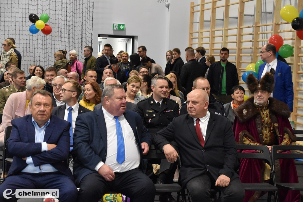 Uroczyste otwarcie szkolnej sali gimnastycznej przy 