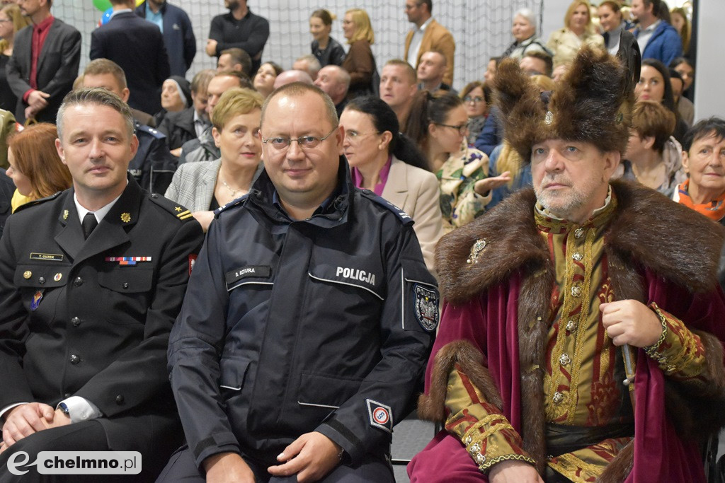 Uroczyste otwarcie szkolnej sali gimnastycznej przy 