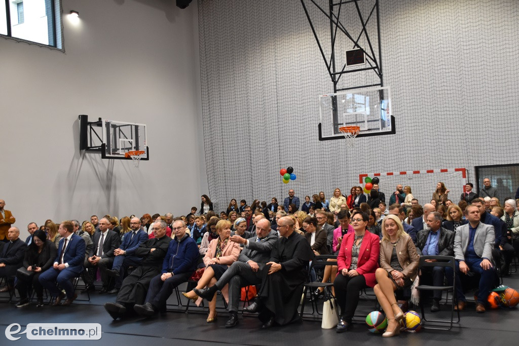 Uroczyste otwarcie szkolnej sali gimnastycznej przy 