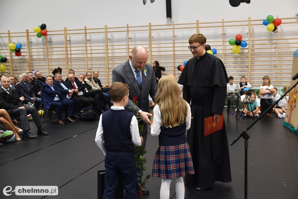 Uroczyste otwarcie szkolnej sali gimnastycznej przy 