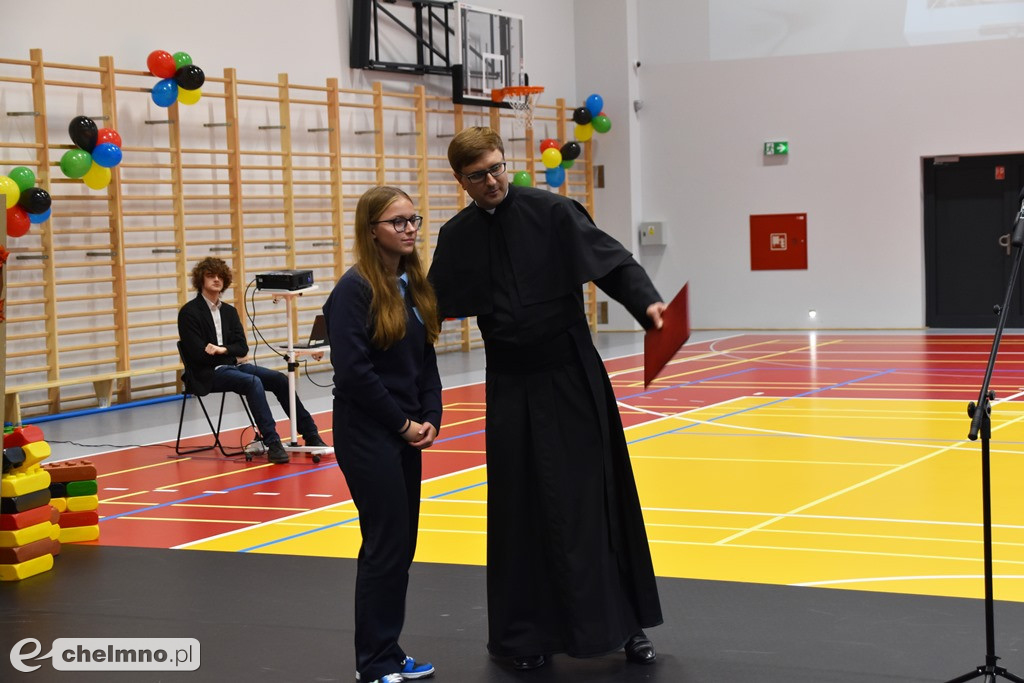 Uroczyste otwarcie szkolnej sali gimnastycznej przy 