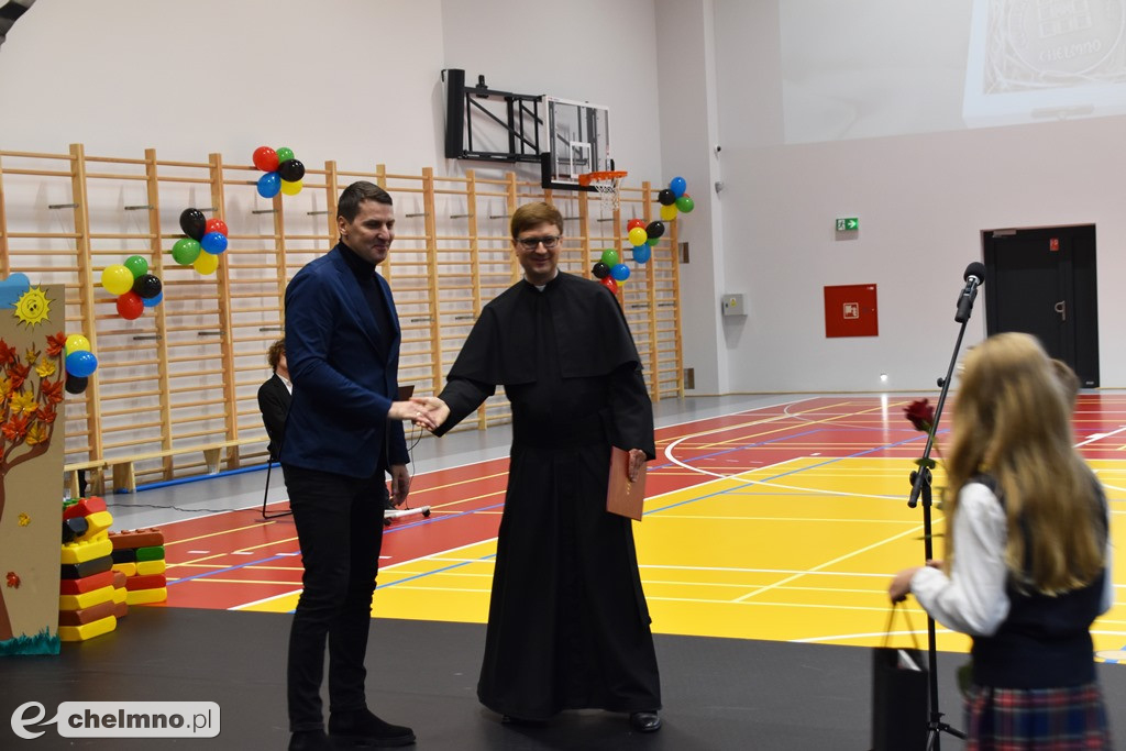Uroczyste otwarcie szkolnej sali gimnastycznej przy 