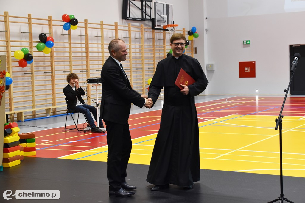 Uroczyste otwarcie szkolnej sali gimnastycznej przy 
