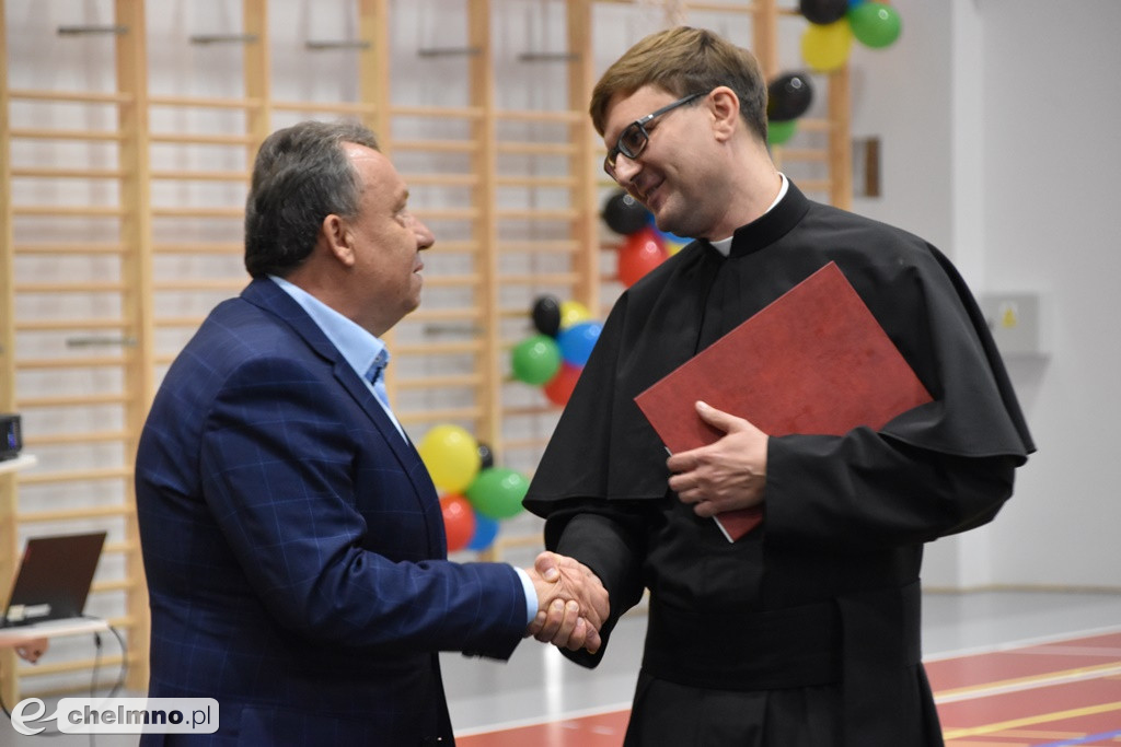 Uroczyste otwarcie szkolnej sali gimnastycznej przy 