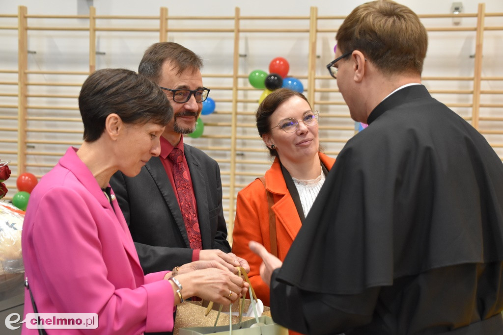 Uroczyste otwarcie szkolnej sali gimnastycznej przy 