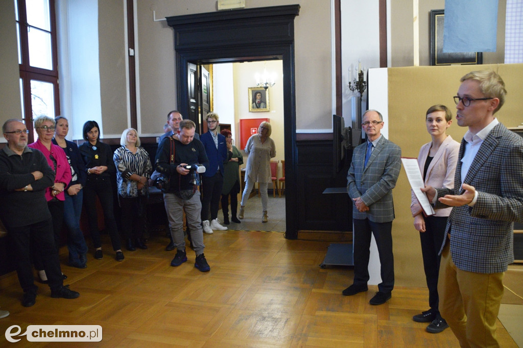 Zobacz otwarcie wystawy o japońskim warsztacie papierniczym