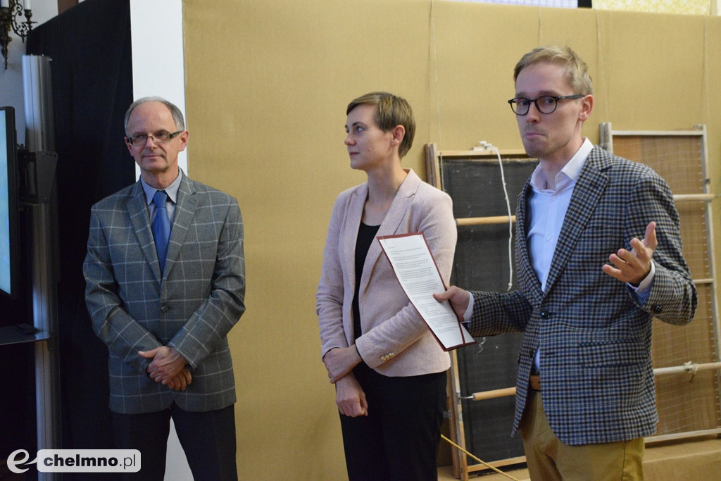 Zobacz otwarcie wystawy o japońskim warsztacie papierniczym