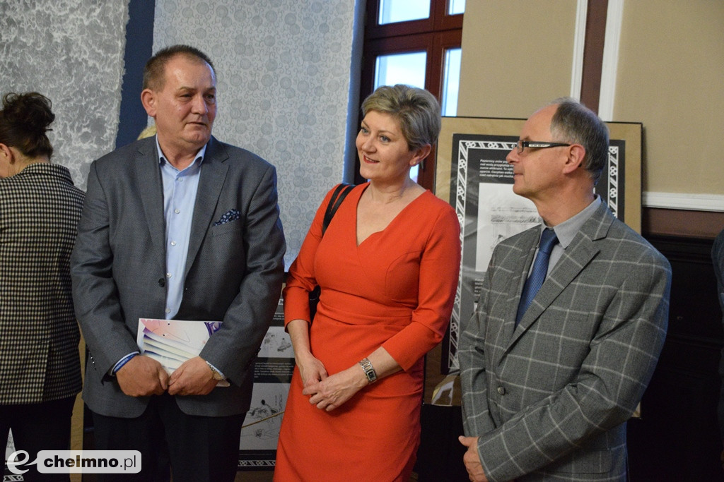 Zobacz otwarcie wystawy o japońskim warsztacie papierniczym