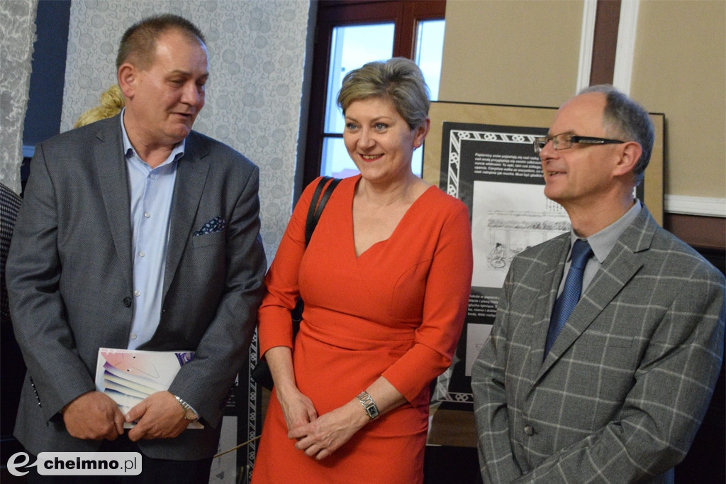 Zobacz otwarcie wystawy o japońskim warsztacie papierniczym