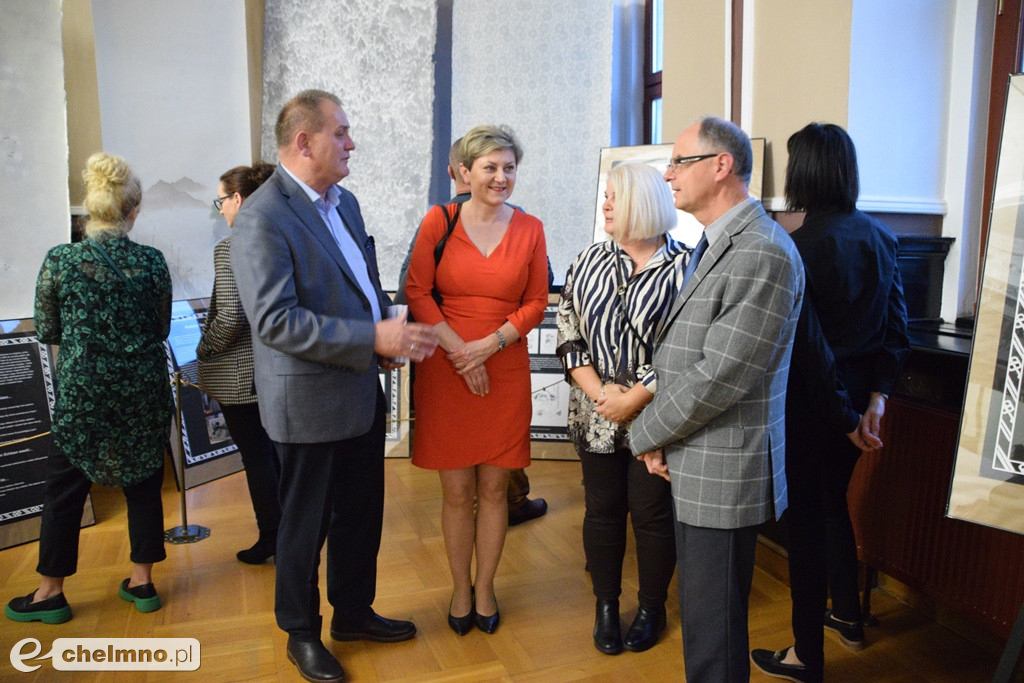 Zobacz otwarcie wystawy o japońskim warsztacie papierniczym