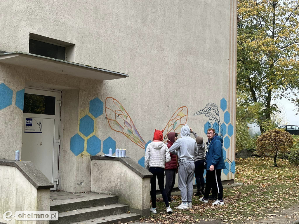 Przygotowali ciekawy mural w ramach Camp Artu