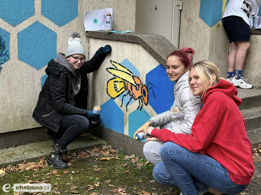 Przygotowali ciekawy mural w ramach Camp Artu