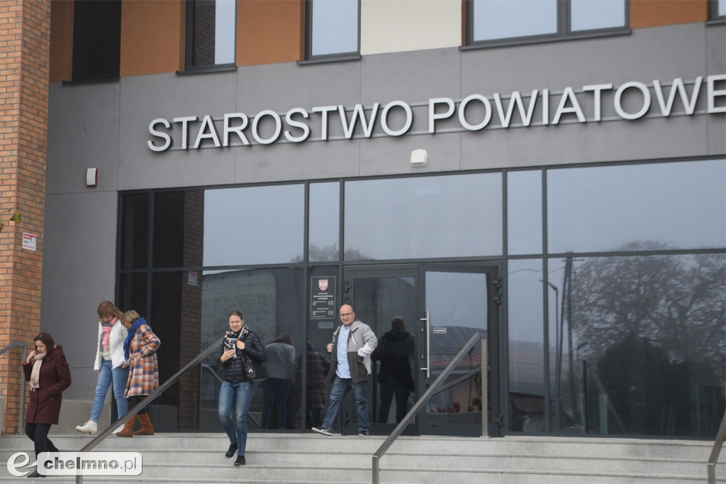 Pożar w Starostwie Powiatowym w Chełmnie. Co tam się stało?