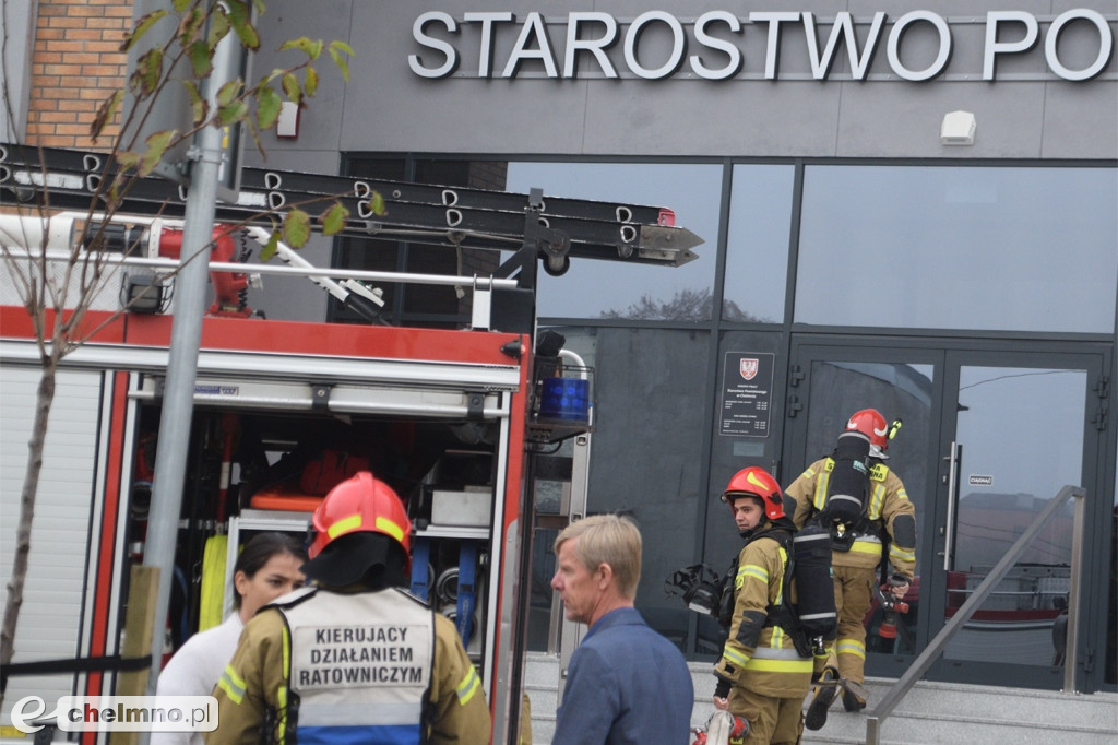 Pożar w Starostwie Powiatowym w Chełmnie. Co tam się stało?