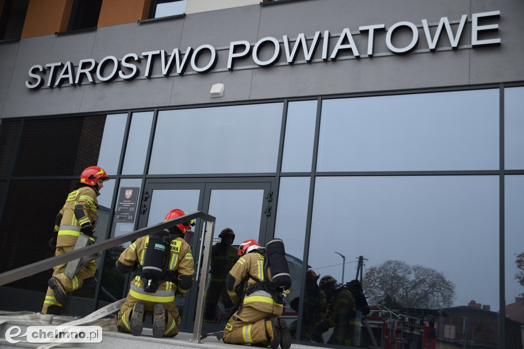 Pożar w Starostwie Powiatowym w Chełmnie. Co tam się stało?