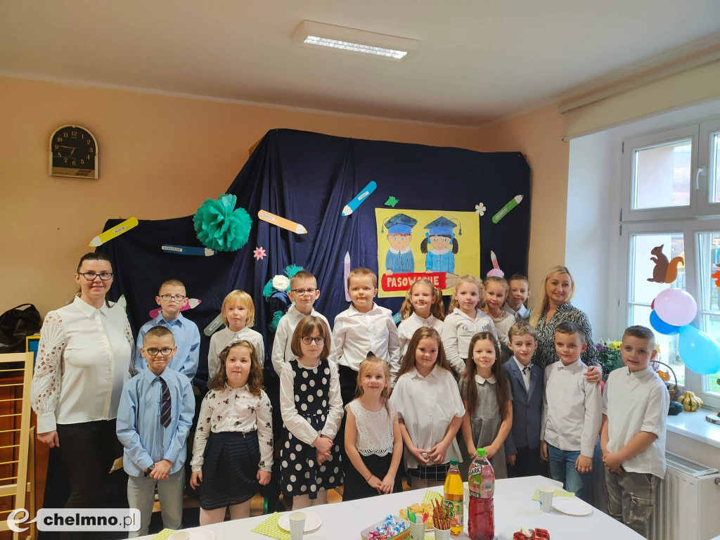 Ślubowanie pierwszoklasistów w Dwójce