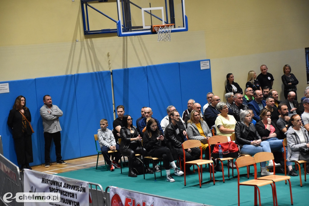 Emocjonujące walki na  Turnieju Bokserskim