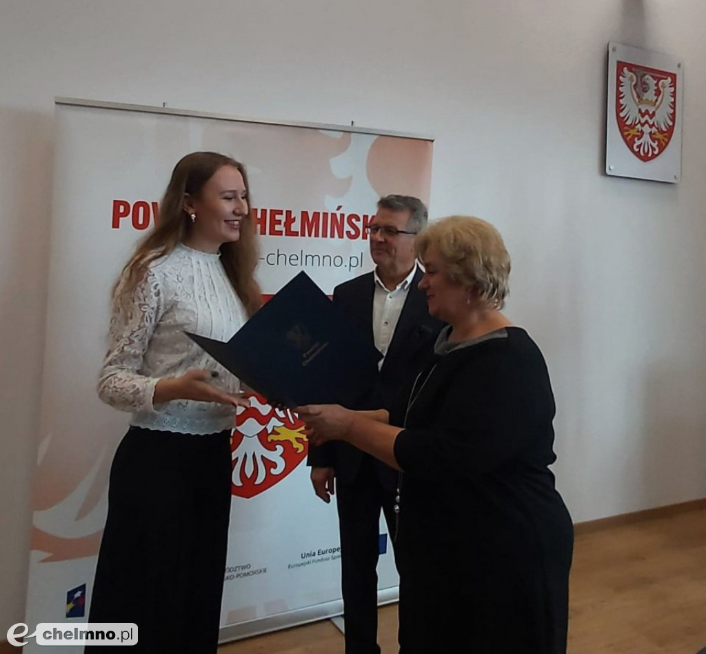 To oni otrzymali stypendia od Zarządu Powiatu