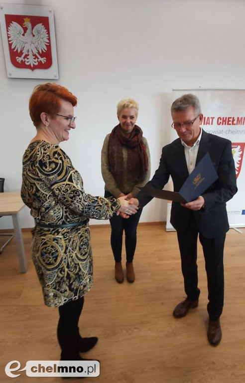 To oni otrzymali stypendia od Zarządu Powiatu