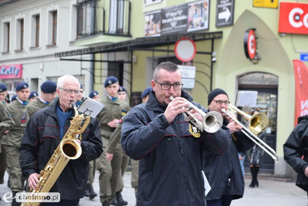 Patriotyczny przemarsz ulicami Chełmna