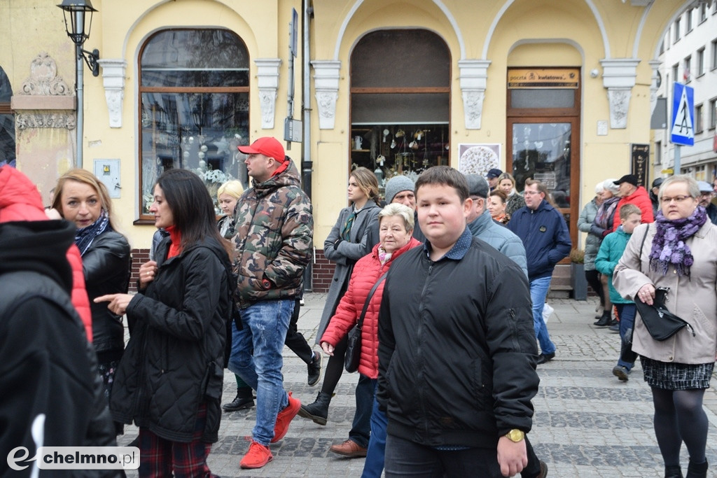 Patriotyczny przemarsz ulicami Chełmna