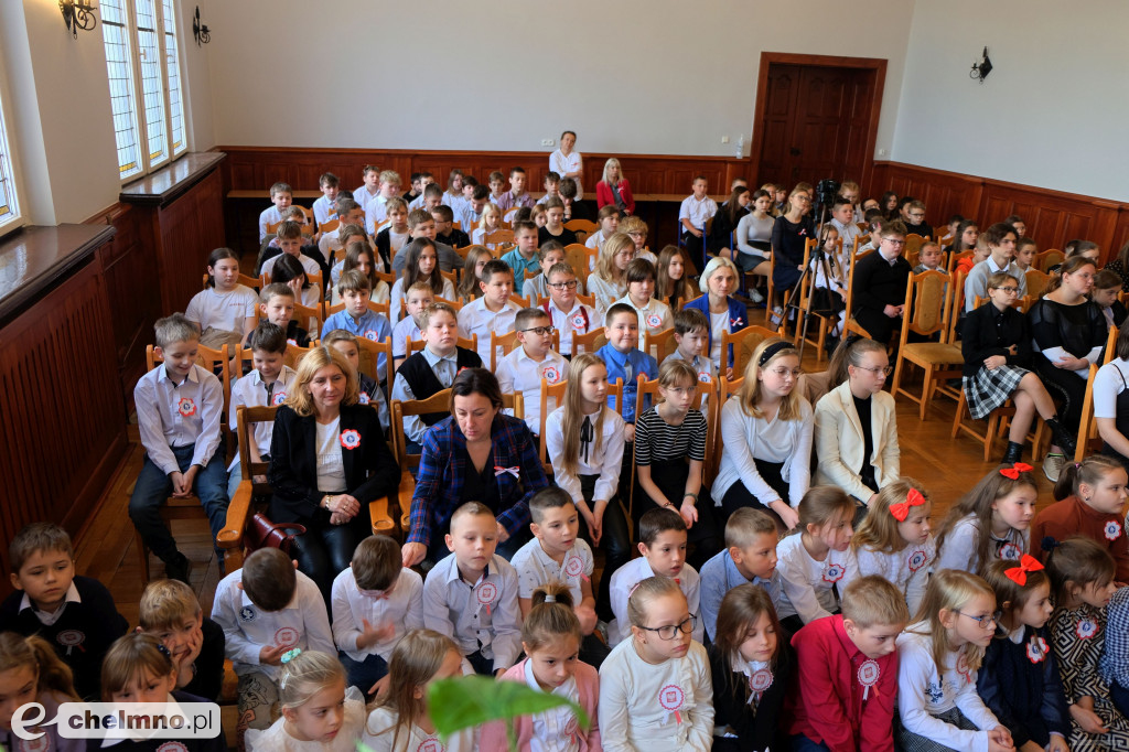 Akademia z okazji Święta Niepodległości w Jedynce