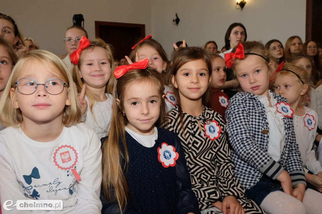Akademia z okazji Święta Niepodległości w Jedynce