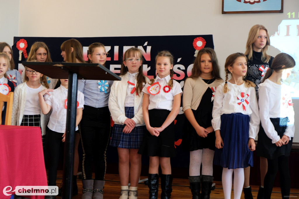 Akademia z okazji Święta Niepodległości w Jedynce