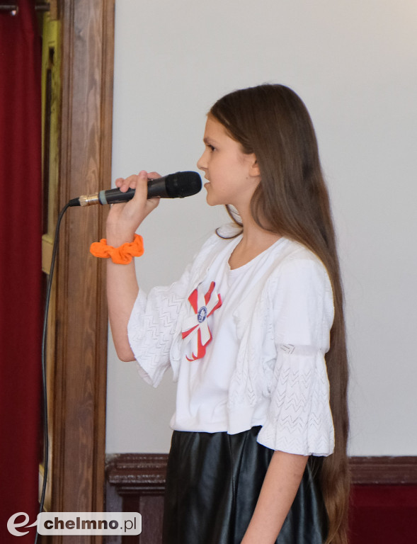 Akademia z okazji Święta Niepodległości w Jedynce