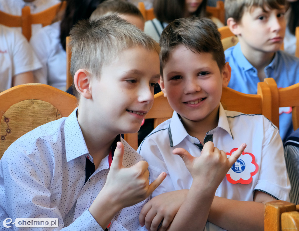 Akademia z okazji Święta Niepodległości w Jedynce