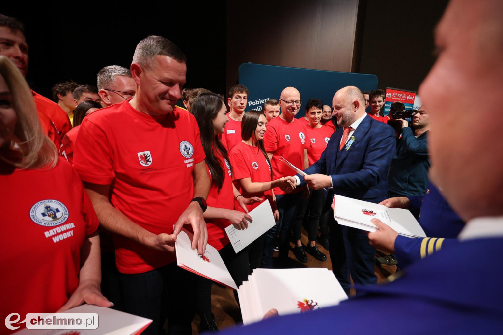WOPR: Przyjęli niebieski krzyż i złotą kotwicę za swoje godło