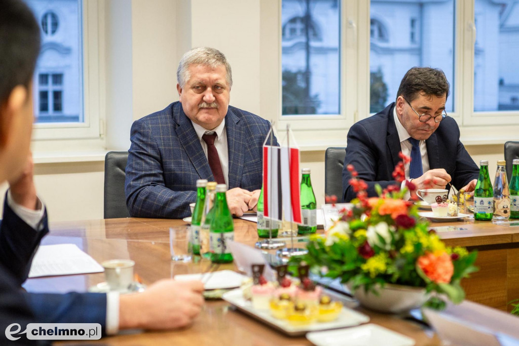 Ambasador Chin w Toruniu